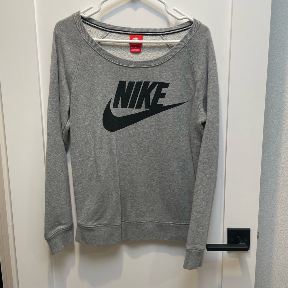 Nike logo scoop neck sweatshirt